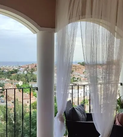 Sir Eden Golf Apartment *